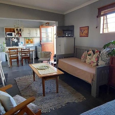 Sjoe2 Apartment Струисбай Екстериор снимка